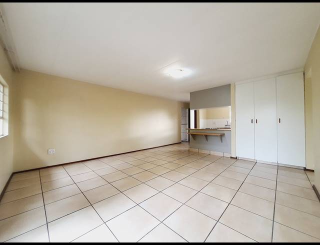 2 BEDROOM APARTMENT RENTED IN VORNA VALLEY
